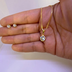 Conjunto Colar e Brinco Banhado Prata 925 a ouro 18k Ponto de Luz coração