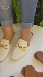 Sapatilha Mule Feminino Bico Quadrado – Elegância, Praticidade e Conforto